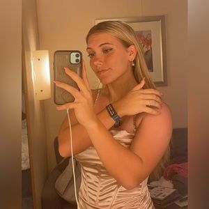 Meet your Posher, Nicole